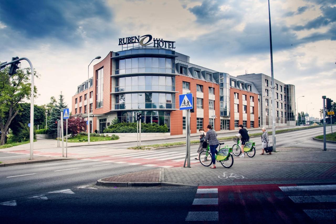 Ruben Hotel Zielona Gora Luaran gambar
