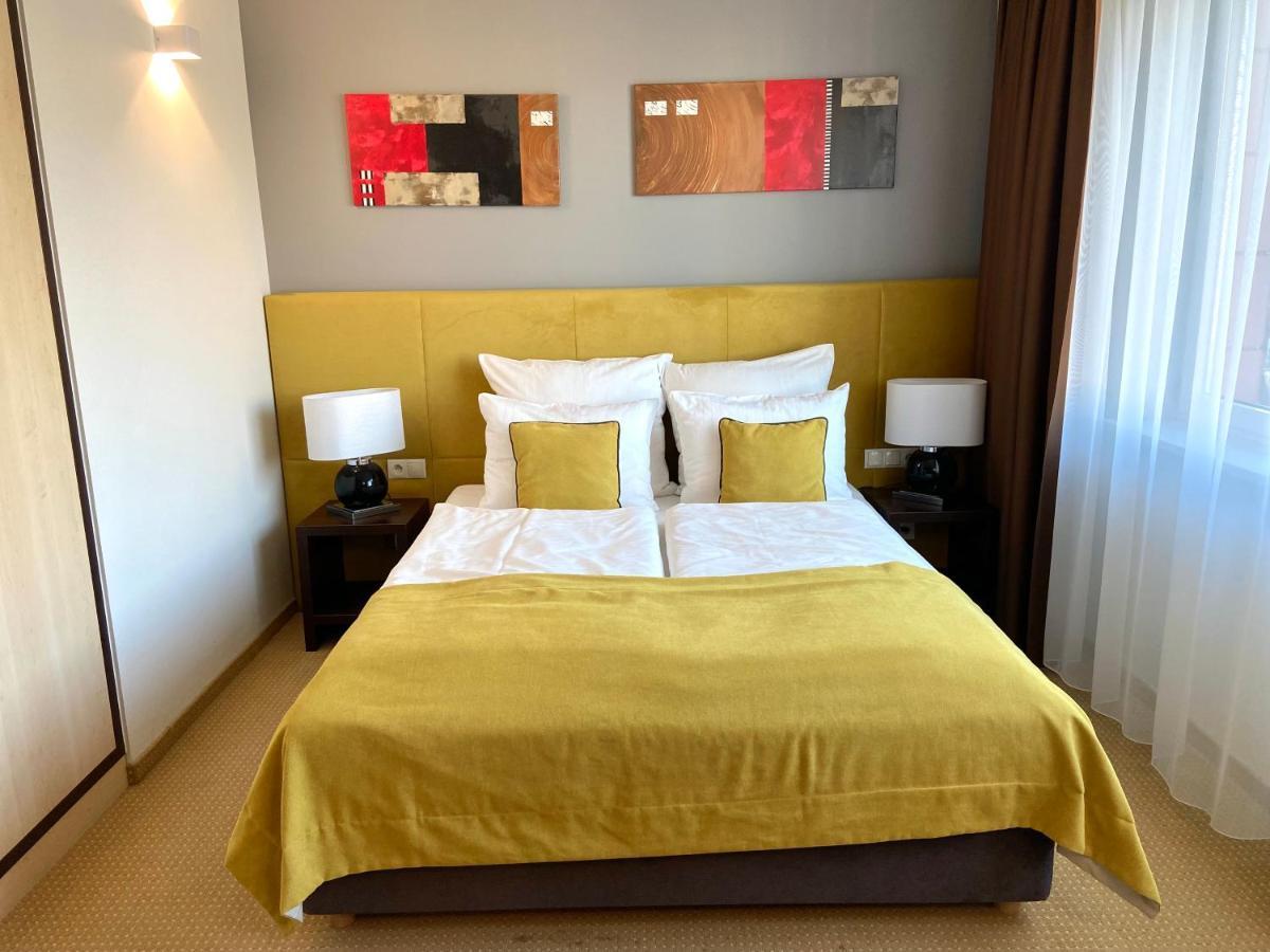 Ruben Hotel Zielona Gora Luaran gambar